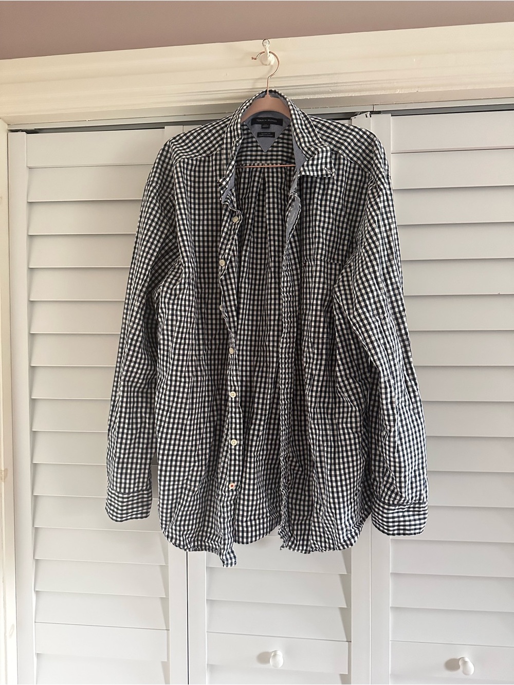 Men's Black & White Gingham Button-Up Shirt